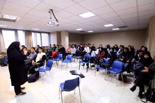 آموزش مهارت‌های زندگی به نو دانشجویان دانشکده دندانپزشکی 