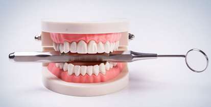 10 توصیه برای مراقبت از دندان‌های مصنوعی 