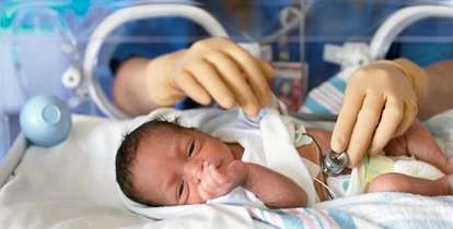 استقرار اعضای هیئت علمی در بلوک زایمان مهارت‌های دانشجویان مامایی را افزایش می‌دهد