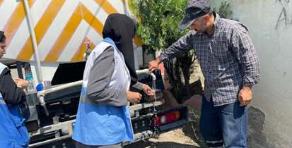 تشدید نظارت‌های گروه سلامت محیط معاونت بهداشتی دانشگاه در مناطق سیل زده