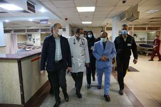 بازدید نوروزی رییس دانشگاه از دو بیمارستان و مراکز واکسیناسیون