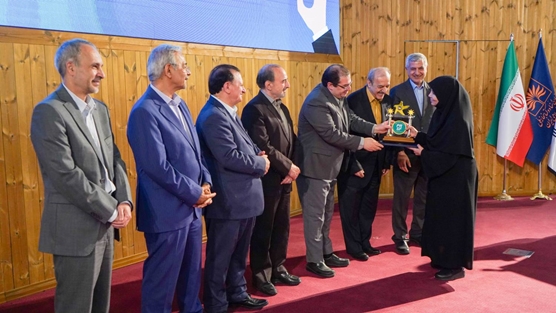 روابط عمومی دانشگاه علوم پزشکی شهیدبهشتی شایسته دریافت لوح‌ سپاس شد 