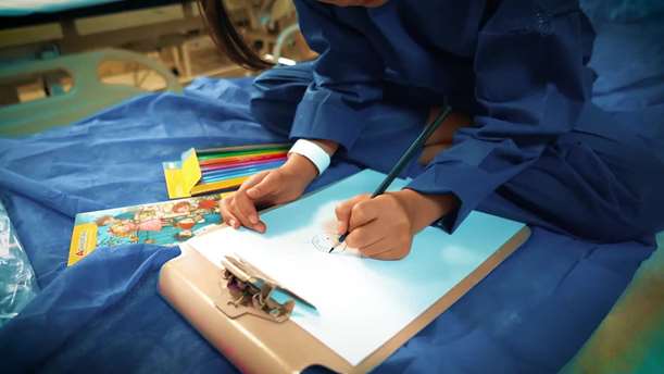 روایتی متفاوت از رابطه پزشک و بیمار در قاب نگاه کودکان